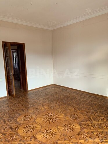 Satılır 3 otaqlı köhnə tikili 120 m², Sahil m., photo 5 from 12
