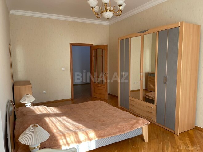 İcarəyə verilir 4 otaqlı yeni tikili 230 m², 28 May m., photo 7 from 15