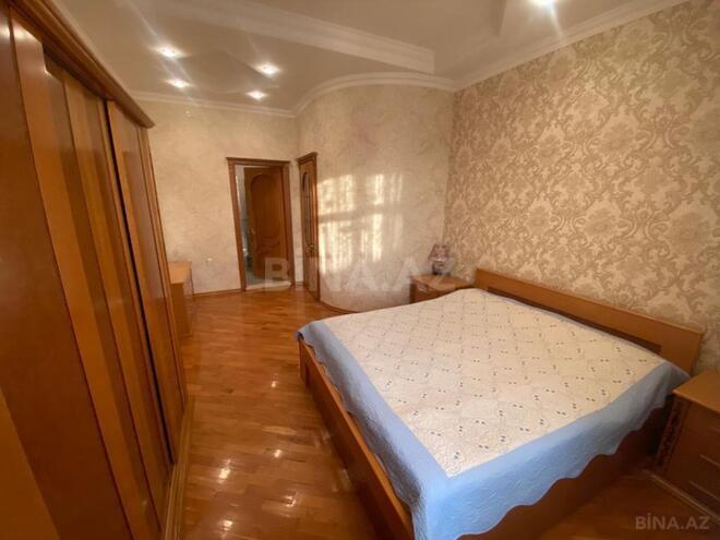 Satılır 8 otaqlı həyət evi/bağ evi 250 m², Yeni Ramana q., photo 9 from 26