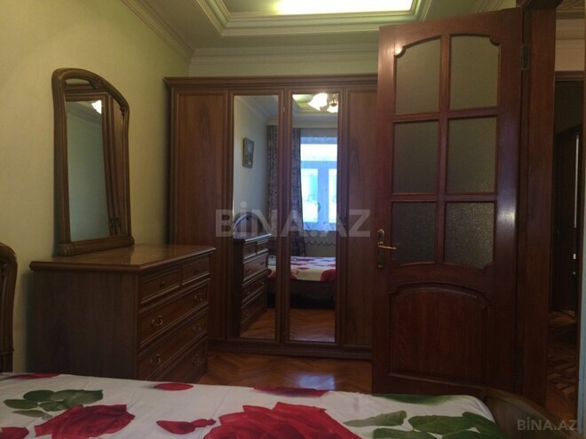 İcarəyə verilir 3 otaqlı köhnə tikili 60 m², Sahil m., photo 5 from 14