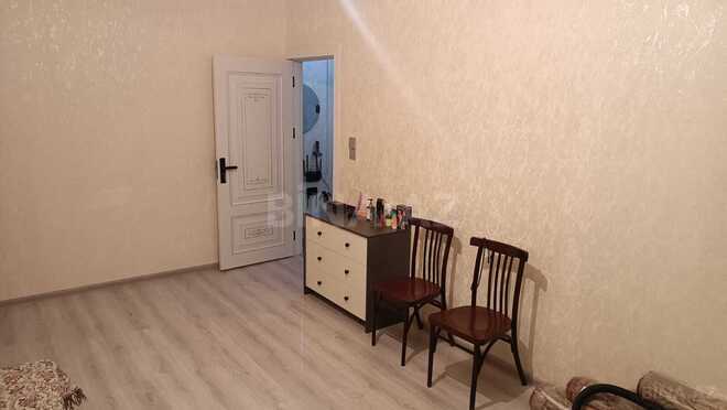 Продаётся 3-комн. вторичка 80 м², Хатаинский р., photo 9 from 24
