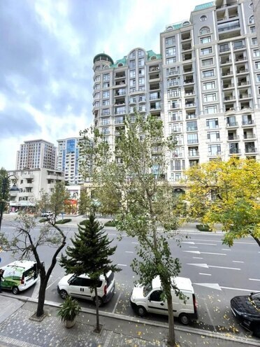 Продаётся 2-комн. вторичка 50 м², Насиминский  р., photo 12 from 13