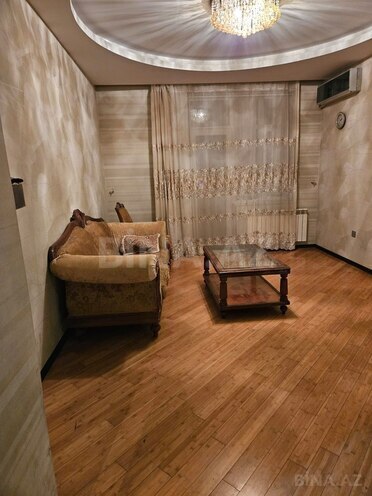 İcarəyə verilir 3 otaqlı yeni tikili 75 m², 8-ci mikrorayon q., photo 1 from 21