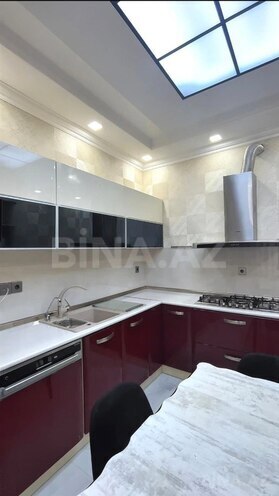 Сдаётся 2-комн. новостройка 106 м², м. 8 ноября, photo 8 from 16