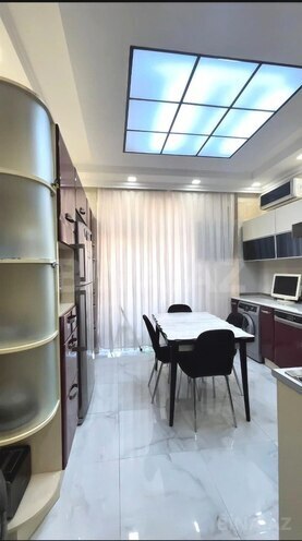 Сдаётся 2-комн. новостройка 106 м², м. 8 ноября, photo 10 from 16