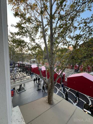 Satılır 3 otaqlı köhnə tikili 65 m², İçəri Şəhər m., photo 18 from 26