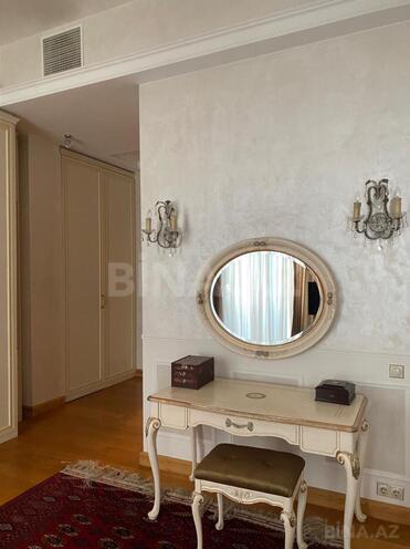 İcarəyə verilir 3 otaqlı köhnə tikili 220 m², Sahil m., photo 6 from 24