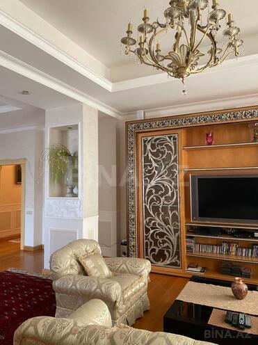 İcarəyə verilir 3 otaqlı köhnə tikili 220 m², Sahil m., photo 14 from 24