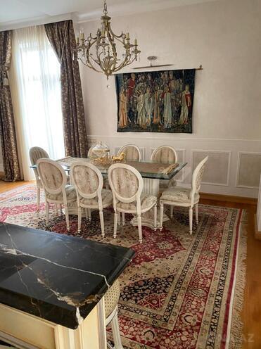 İcarəyə verilir 3 otaqlı köhnə tikili 220 m², Sahil m., photo 22 from 24