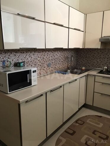 İcarəyə verilir 2 otaqlı köhnə tikili 70 m², 28 May m., photo 13 from 17