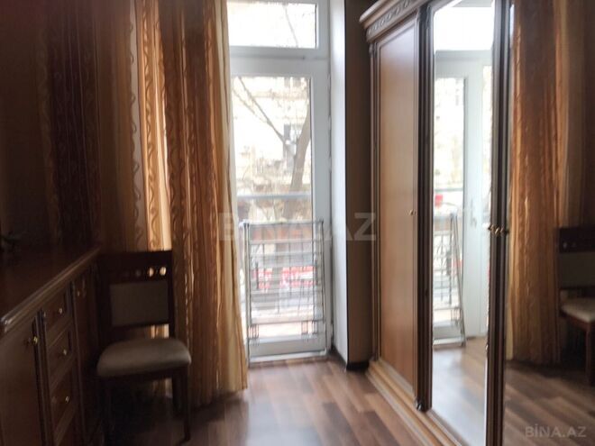 İcarəyə verilir 2 otaqlı köhnə tikili 70 m², 28 May m., photo 6 from 17