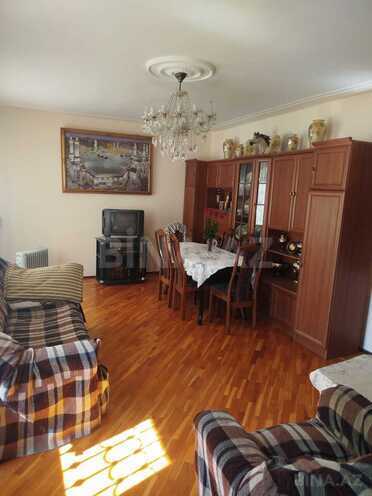 Продаётся 2-комн. вторичка 56 м², м. Элмляр Академиясы, photo 3 from 9