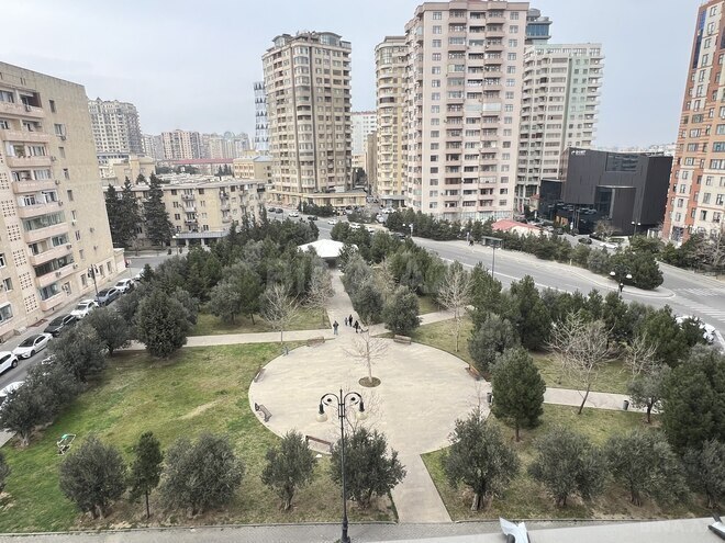 Продаётся 4-комн. новостройка 175 м², м. Элмляр Академиясы, photo 11 from 13