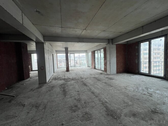 Продаётся 4-комн. новостройка 175 м², м. Элмляр Академиясы, photo 9 from 13