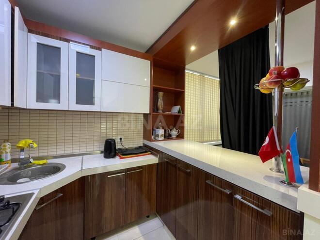 İcarəyə verilir 4 otaqlı ofis 135 m², 28 May m., photo 9 from 13