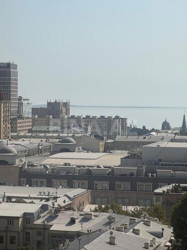 Satılır 4 otaqlı yeni tikili 225 m², 28 May m., photo 11 from 24