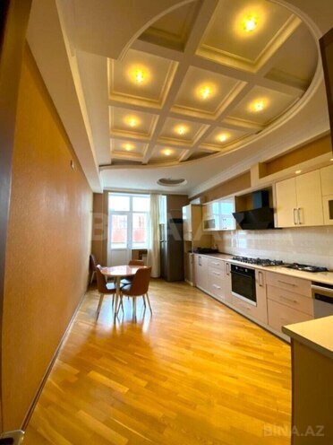 Продаётся 3-комн. новостройка 150 м², м. Гянджлик, photo 5 from 9