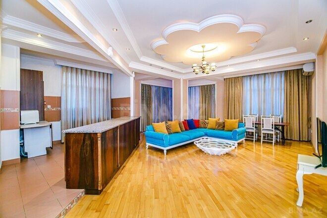 İcarəyə verilir 2 otaqlı yeni tikili 120 m², 28 May m., photo 6 from 30