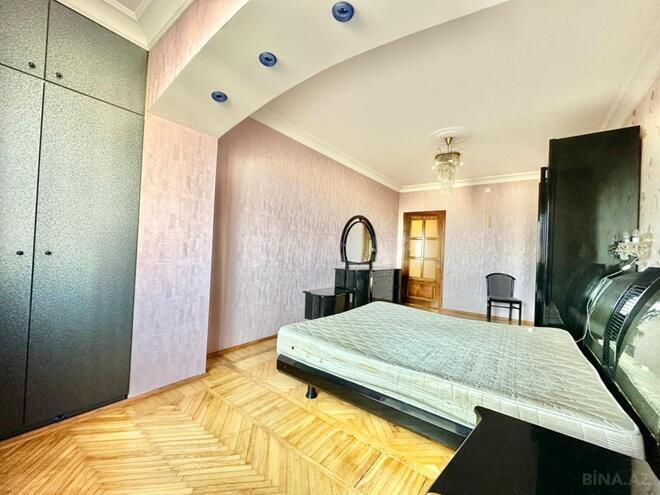 Продаётся 4-комн. вторичка 105 м², м. Элмляр Академиясы, photo 6 from 15