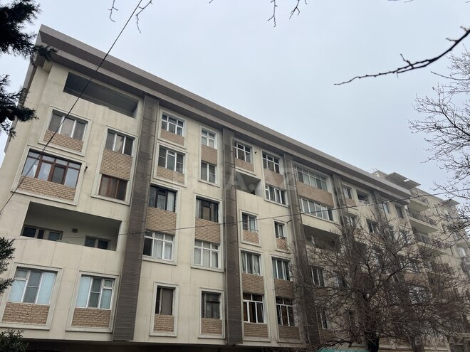 Продаётся 3-комн. вторичка 90 м², м. 28 мая, photo 3 from 13