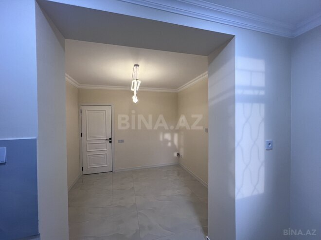 Продаётся 4-комн. вторичка 105 м², м. Халглар Достлугу, photo 16 from 27