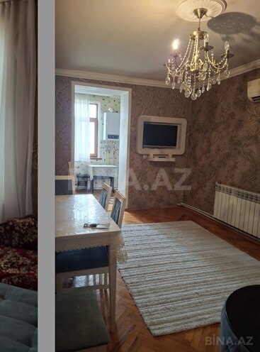 İcarəyə verilir 2 otaqlı köhnə tikili 50 m², photo 3 from 13