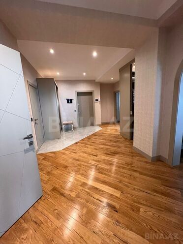 Продаётся 4-комн. новостройка 190 м², м. Элмляр Академиясы, photo 9 from 25