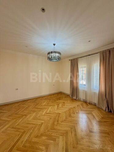 Продаётся 7-комн. дом/дача 600 м², пос. Шувеляны, photo 15 from 32