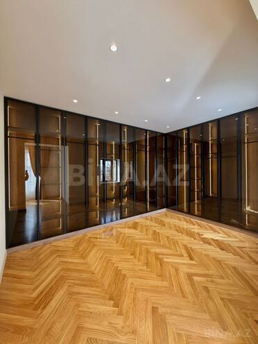 Продаётся 7-комн. дом/дача 600 м², пос. Шувеляны, photo 17 from 32