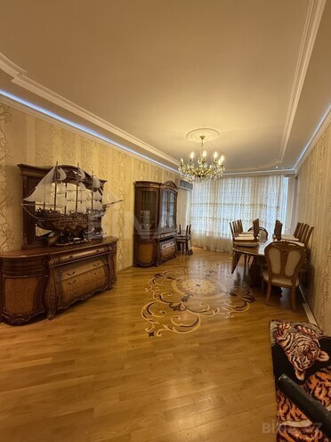 Продаётся 3-комн. новостройка 126 м², м. 8 ноября, photo 1 from 15