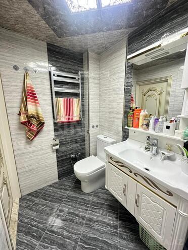 Satılır 2 otaqlı köhnə tikili 50 m², Xalqlar Dostluğu m., photo 12 from 19
