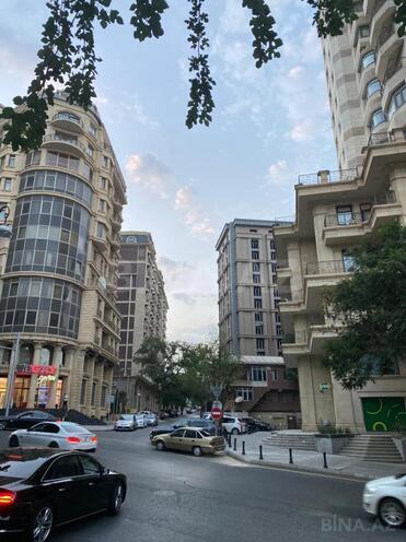 İcarəyə verilir 2 otaqlı yeni tikili 60 m², İçəri Şəhər m., photo 3 from 16