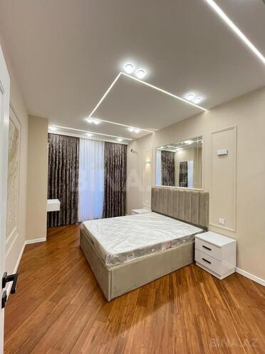 Продаётся 2-комн. новостройка 68.5 м², м. Элмляр Академиясы, photo 12 from 16