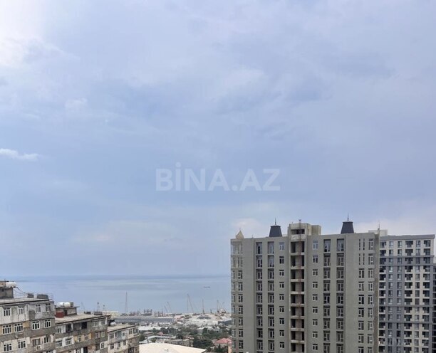 Продаётся 3-комн. вторичка 90 м², Хатаинский р., photo 16 from 17