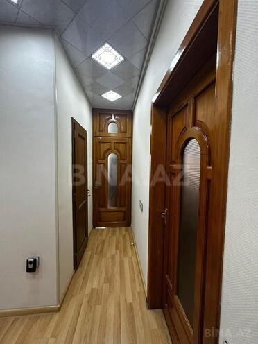 Satılır 3 otaqlı köhnə tikili 60 m², Yeni Günəşli q., photo 18 from 20