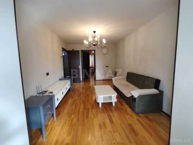 Продаётся 3-комн. вторичка 75 м², м. Иншаатчылар, photo 9 from 13