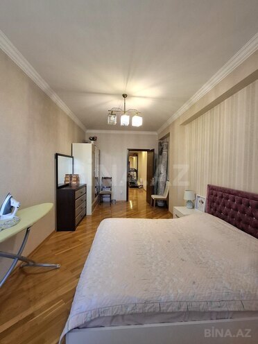 Сдаётся 3-комн. новостройка 130 м², м. Нариман Нариманов, photo 13 from 26