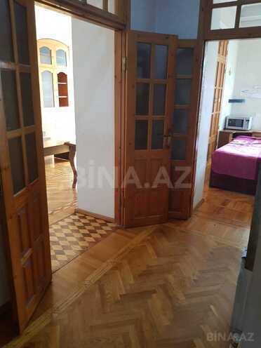 Satılır 3 otaqlı köhnə tikili 75 m², Bayıl q., photo 5 from 11