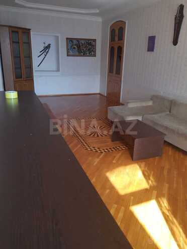 Satılır 3 otaqlı köhnə tikili 75 m², Bayıl q., photo 7 from 11