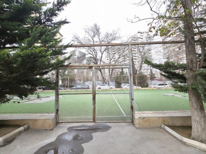 Продаётся 2-комн. вторичка 53 м², м. Элмляр Академиясы, photo 16 from 22