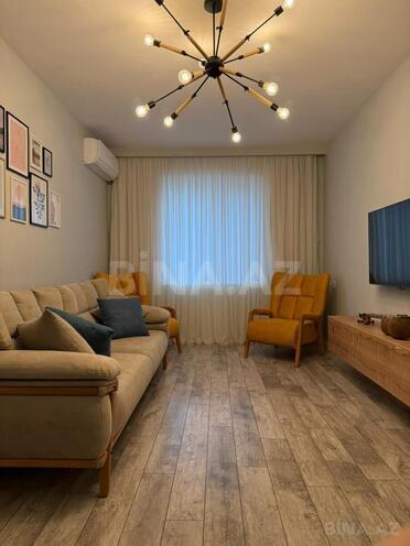 Продаётся 2-комн. вторичка 60 м², Ясамальский р., photo 4 from 19