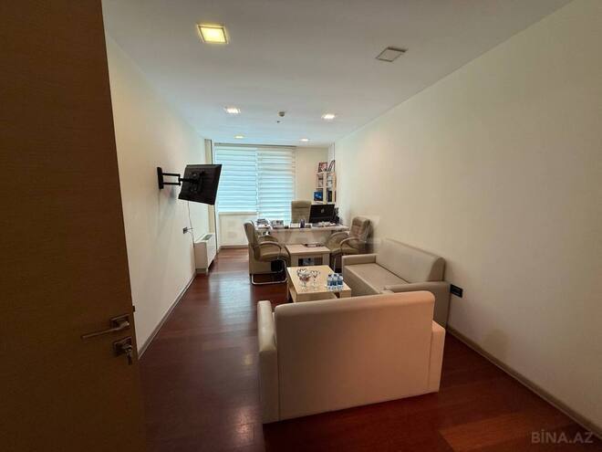 İcarəyə verilir 5 otaqlı ofis 200 m², 28 May m., photo 16 from 21