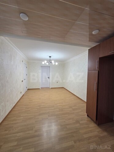 Продаётся 3-комн. вторичка 65 м², м. Элмляр Академиясы, photo 3 from 12
