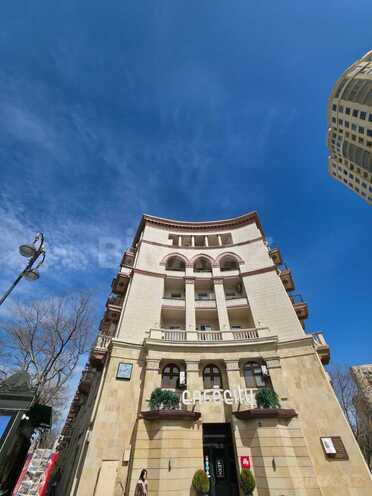 Продаётся 3-комн. вторичка 100 м², м. Низами, photo 19 from 21