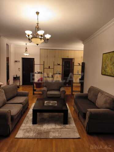 Сдаётся 3-комн. новостройка 110 м², м. Низами, photo 3 from 20