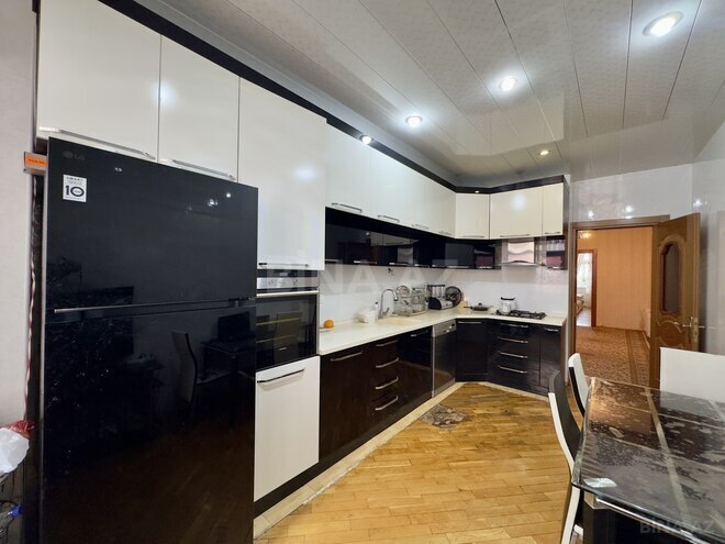 Продаётся 3-комн. новостройка 165 м², м. Нефтчиляр, photo 9 from 16