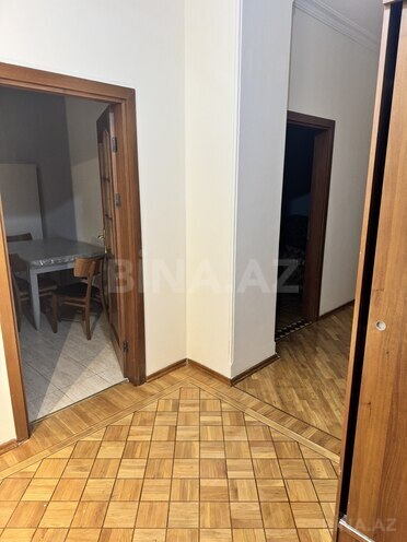 Продаётся 2-комн. новостройка 107 м², м. Элмляр Академиясы, photo 4 from 15