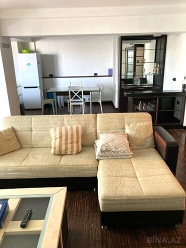 Satılır 3 otaqlı köhnə tikili 125 m², 28 May m., photo 6 from 18