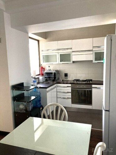 Satılır 3 otaqlı köhnə tikili 125 m², 28 May m., photo 11 from 18