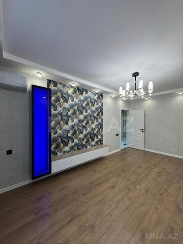 Продаётся 2-комн. вторичка 60 м², м. Ази Асланов, photo 1 from 12